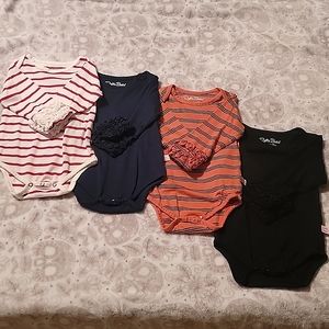 🎉Bundle of Ruffle Butts Bodysuits